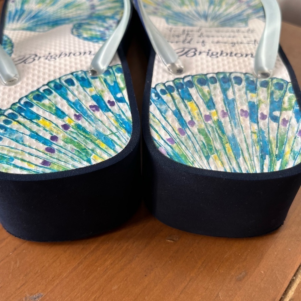 Brighton Women’s CALYPSO SHELL Sand Flip Flops
STYLE SAND NVY2 Navy Blue White 7 - Picture 14 of 15